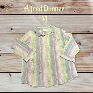 🌟3/$21🌟 EUC ALFRED DUNNER BUTTON UP 3/4 SLEEVE SHIRT. MEDIUM.